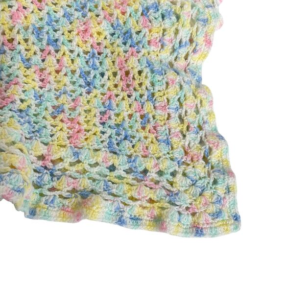 Vintage Handmade Crochet Afghan Throw Blanket 48x41 Pastel Multi Ruffle Hem Baby - Picture 4 of 5